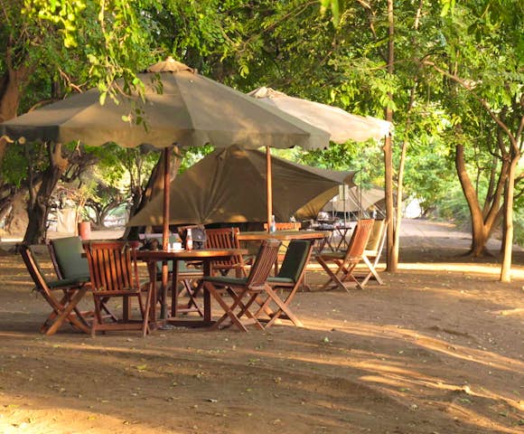 Dining table at Lales Camp